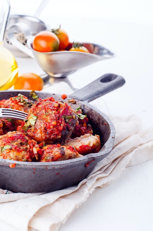 meatballs with tomato sauce in black pan